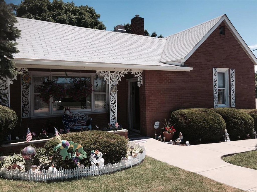 2210 S Center St, Maryville, IL 62062 - photo 1