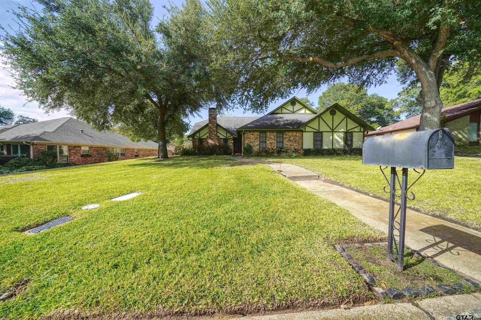 3909 3909 Post Oak, Tyler, TX 75703 - photo 1