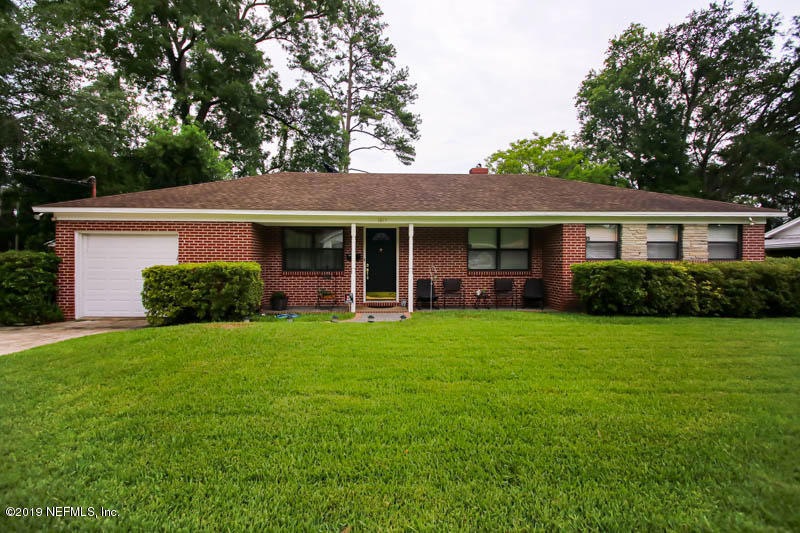1815 Cedar River Dr, Jacksonville, FL 32210 - photo 1