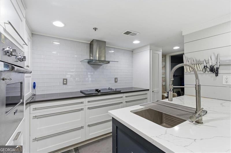 2855 Peachtree Rd NE unit 124, Atlanta, GA 30305 - photo 1