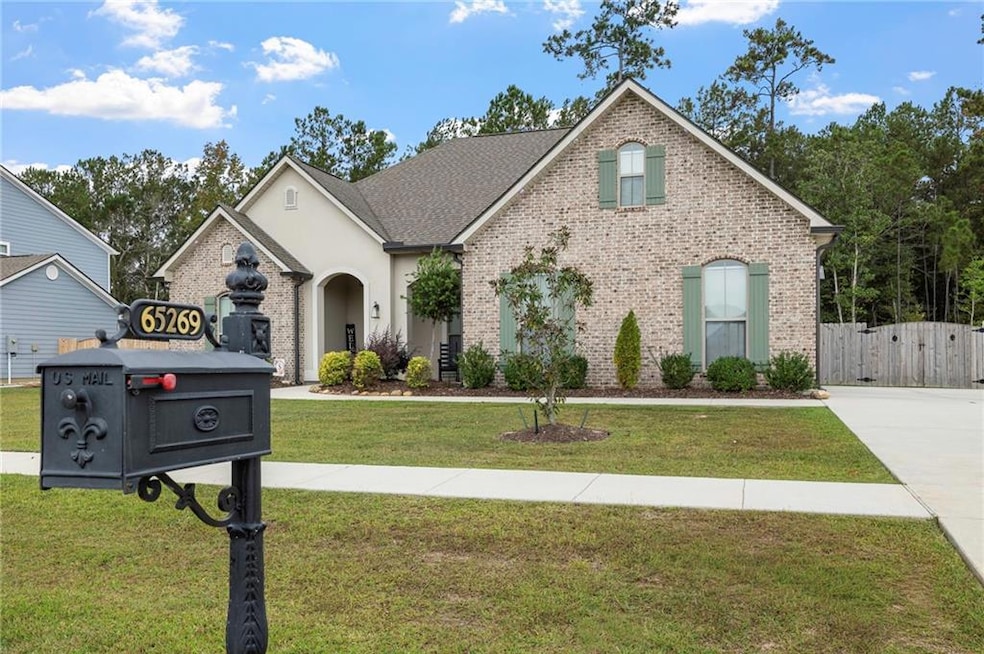 65269 Magnolia Ridge Loop, Pearl River, LA 70452 - photo 1