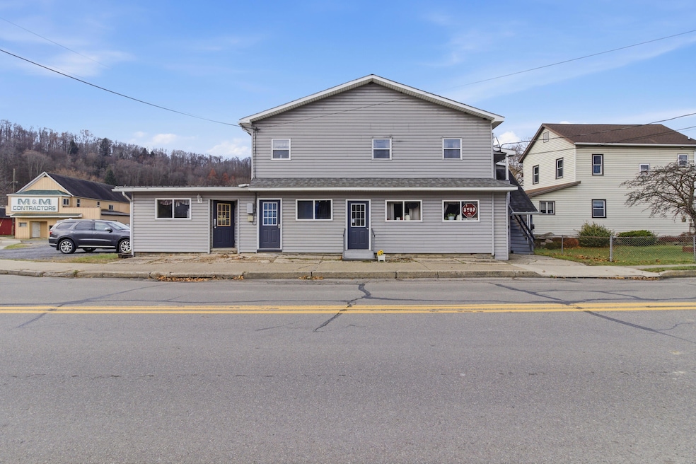 323 W Center St, Johnsonburg, PA 15845 - photo 1