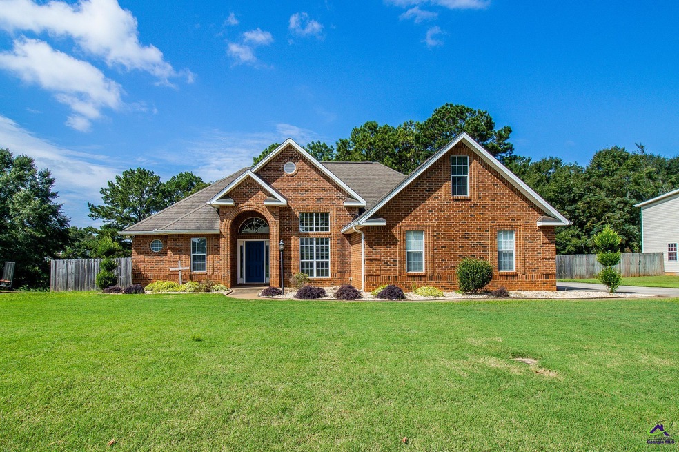 125 Gleneagle Dr, Byron, GA 31008 - photo 1