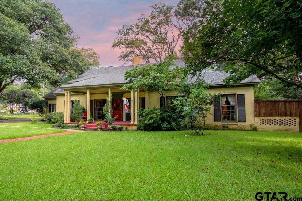 910 910 Troup Hwy, Tyler, TX 75701 - photo 1