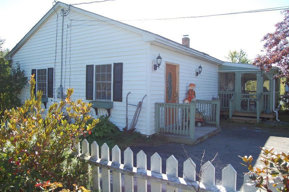 21 Farrington Rd, Gorham, ME 04038 - photo 1