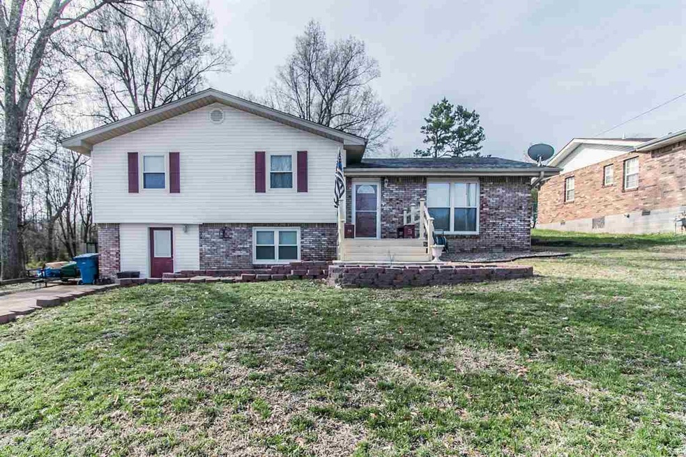 2006 Cravens Ln, Poplar Bluff, MO 63901 - photo 1