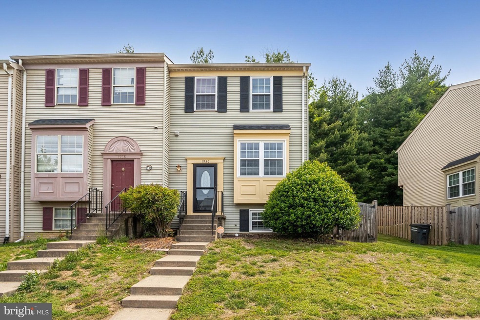 1936 Winslow Ct, Woodbridge, VA 22191 - photo 1
