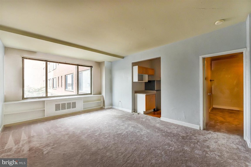 1121 Arlington Blvd unit 125, Arlington, VA 22209 - photo 1