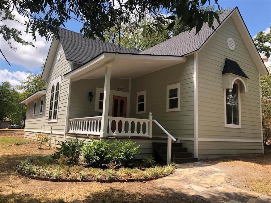 622 W Hull St, Denison, TX 75020 - photo 1