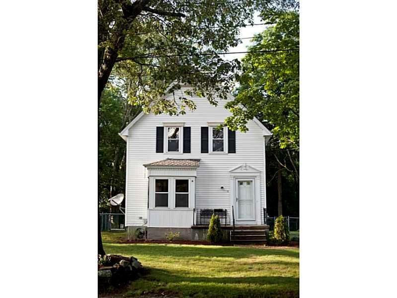 10 Crown Ave, Barrington, RI 02806 - photo 1