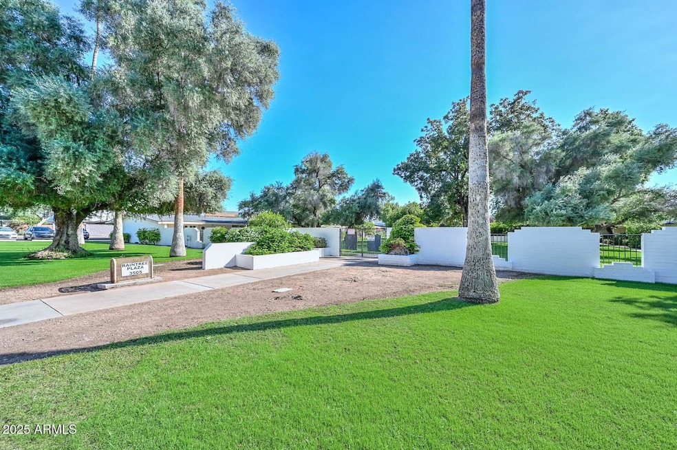 3505 E Campbell Ave unit 6, Phoenix, AZ 85018 - photo 1