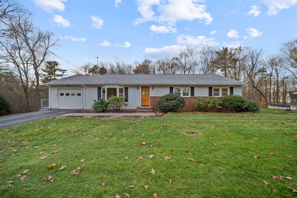 7 Dexter St, Derry, NH 03038 - photo 1