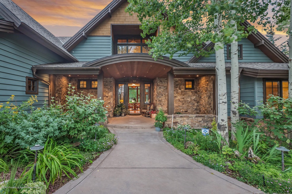 323 Midland Loop