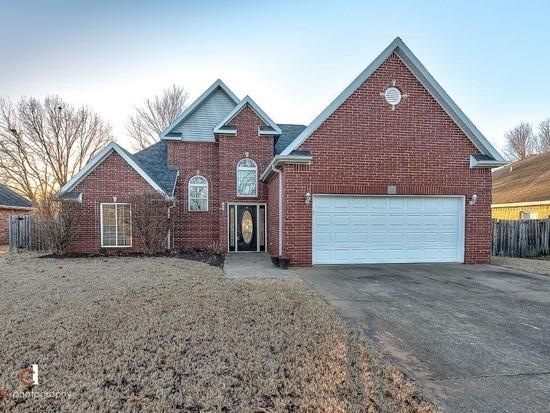 307 Coachlight Dr, Bentonville, AR 72712 - photo 1