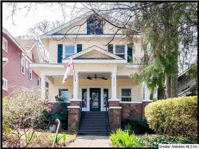 Welcome to 2137 S 15th Avenue.