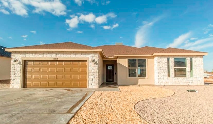 1008 La Puerta, Alamogordo, NM 88310 - photo 1