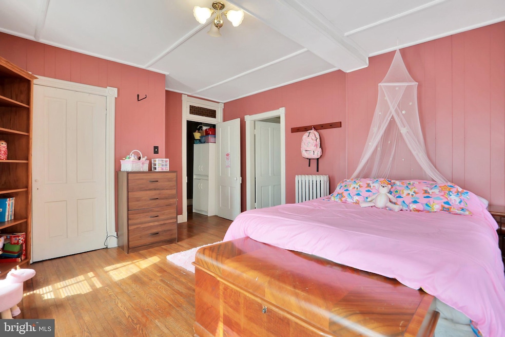 300 S Locust St, Hagerstown, MD 21740 - photo 1