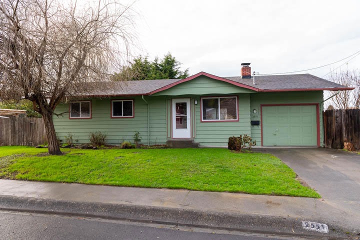 2551.MAPLE.ARCATA.DSC_0831