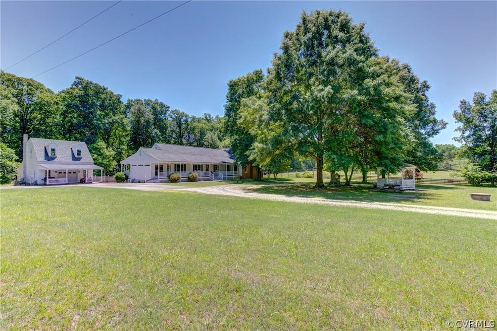 3140 Academy Farms Dr, Powhatan, VA 23139 - photo 1