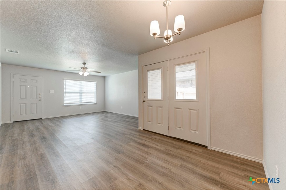 609 Lost Trail unit A, Copperas Cove, TX 76522 - photo 1