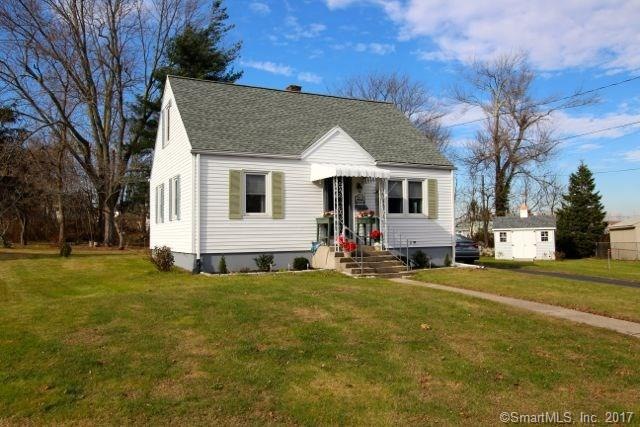 317 Anna Ave, Waterbury, CT 06708 - photo 1