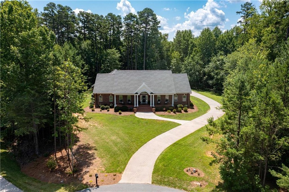 1965 Horse Carriage Ln, Asheboro, NC 27205 - photo 1