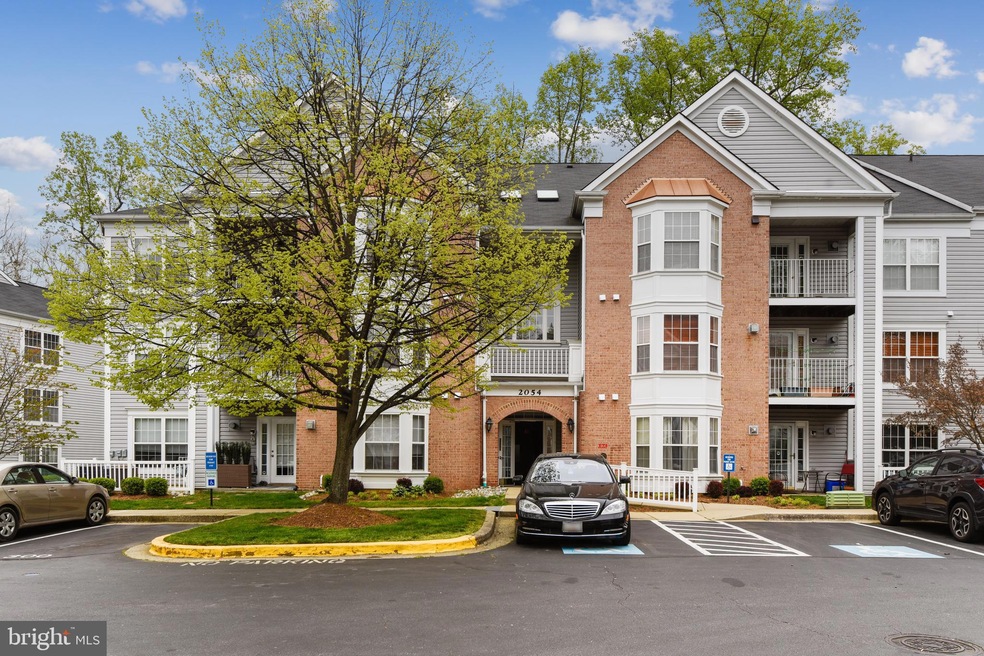 2054 Quaker Way unit 9, Annapolis, MD 21401 - photo 1