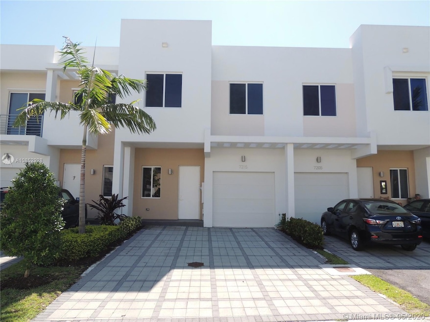 7215 NW 103rd Path unit 7215, Doral, FL 33178 - photo 1