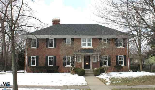 1031 Bishop Rd, Grosse Pointe Park, MI 48230 - photo 1