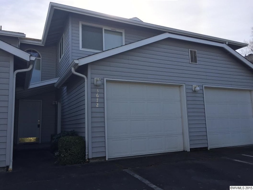 Attached 1 car garage plus deeded parking spot. Ga