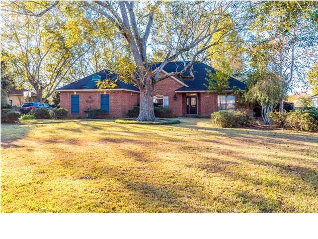 8969 Lake View Dr, Fairhope, AL 36532 - photo 1