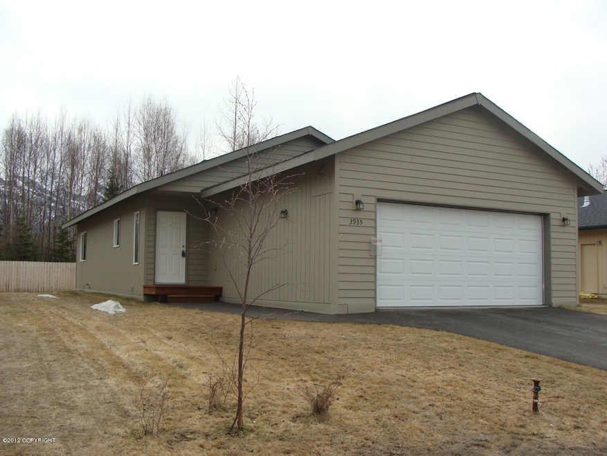 3935 Scenic View Dr, Anchorage, AK 99504 - photo 1