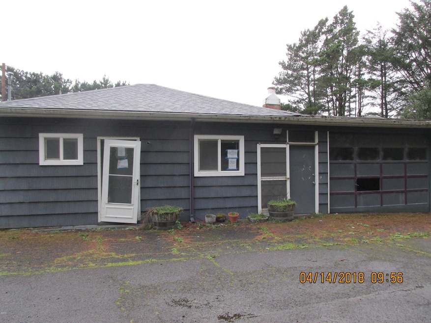 3251 SE Dune Ave, Lincoln City, OR 97367 - photo 1