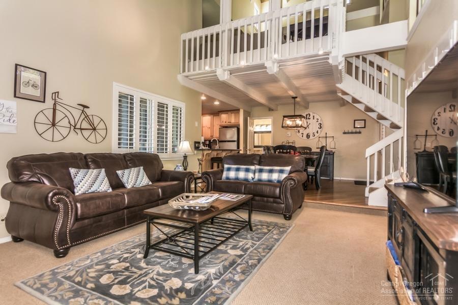 57019 Tennis Village, Sunriver, OR 97707 - photo 1