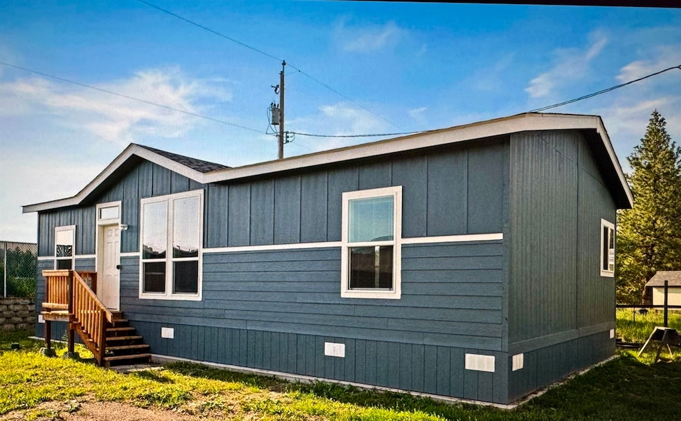 12729 N Dakota St, Spokane, WA 99218 - photo 1