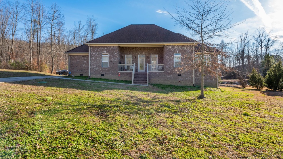 130 Loblolly Ln, Tunnel Hill, GA 30755 - photo 1