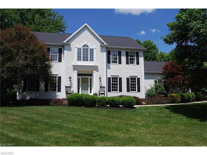 Welcome to 1447 HUNTING HOLLOW DRIVE in the Hunt C