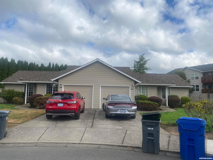 386-388 Lost Creek Ct N, Keizer, OR 97303 - photo 1