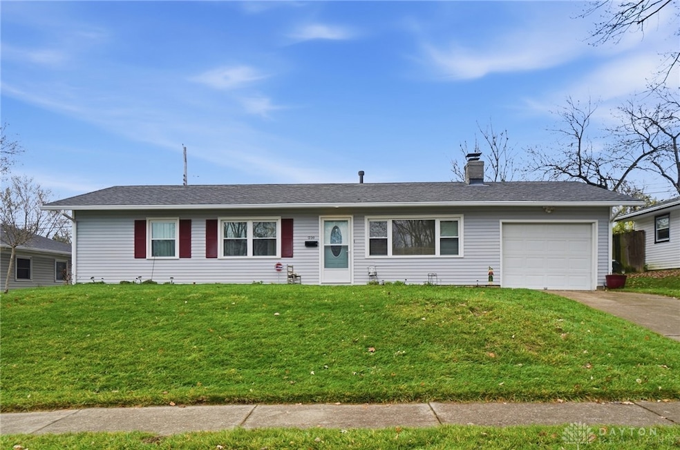 1230 Hemlock Dr, Fairborn, OH 45324 - photo 1