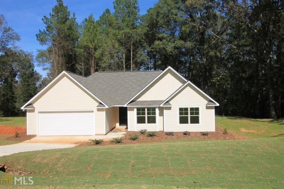 1030 Oak Hill Ln, Madison, GA 30650 - photo 1