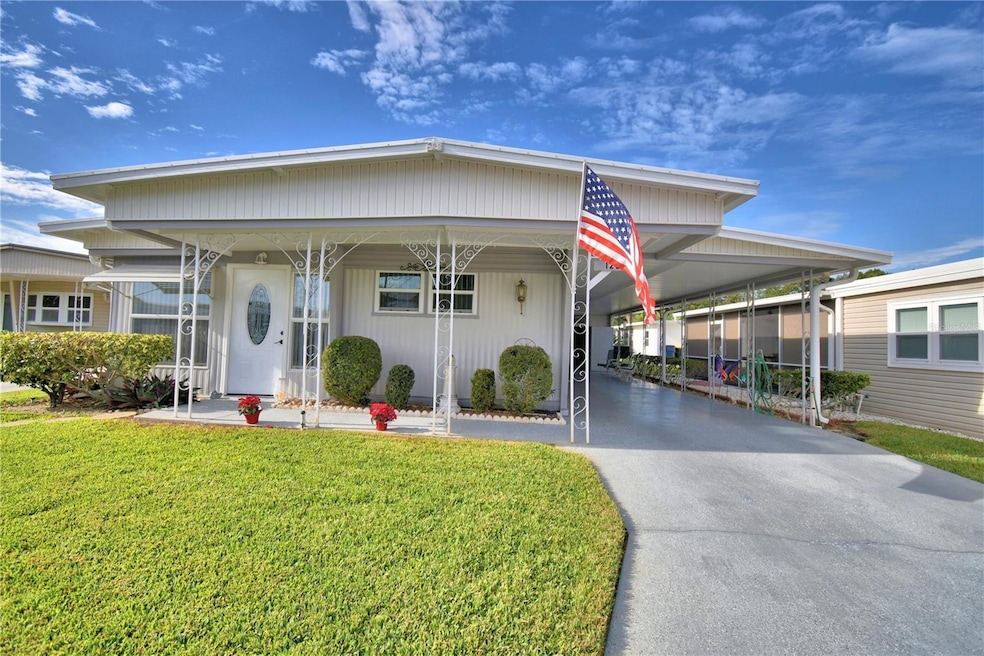 123 Holiday Ln, Auburndale, FL 33823 - photo 1