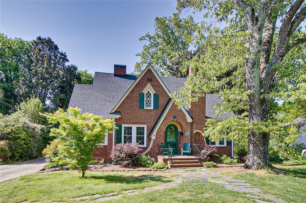 1217 Sunset Dr, Asheboro, NC 27205 - photo 1