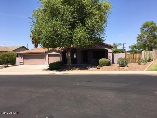 601 N Roanoke Cir, Mesa, AZ 85205 - photo 1