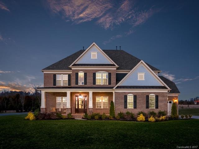 Stunning custom estate home in Tullamore.