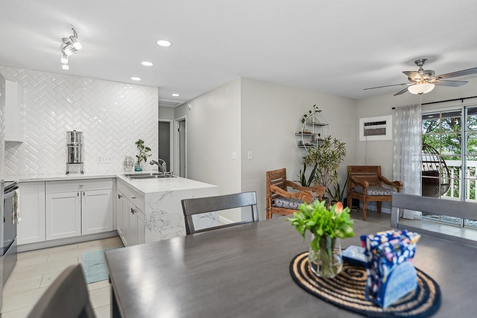 140 Uwapo Rd unit 3-202, Kihei, HI 96753 - photo 1