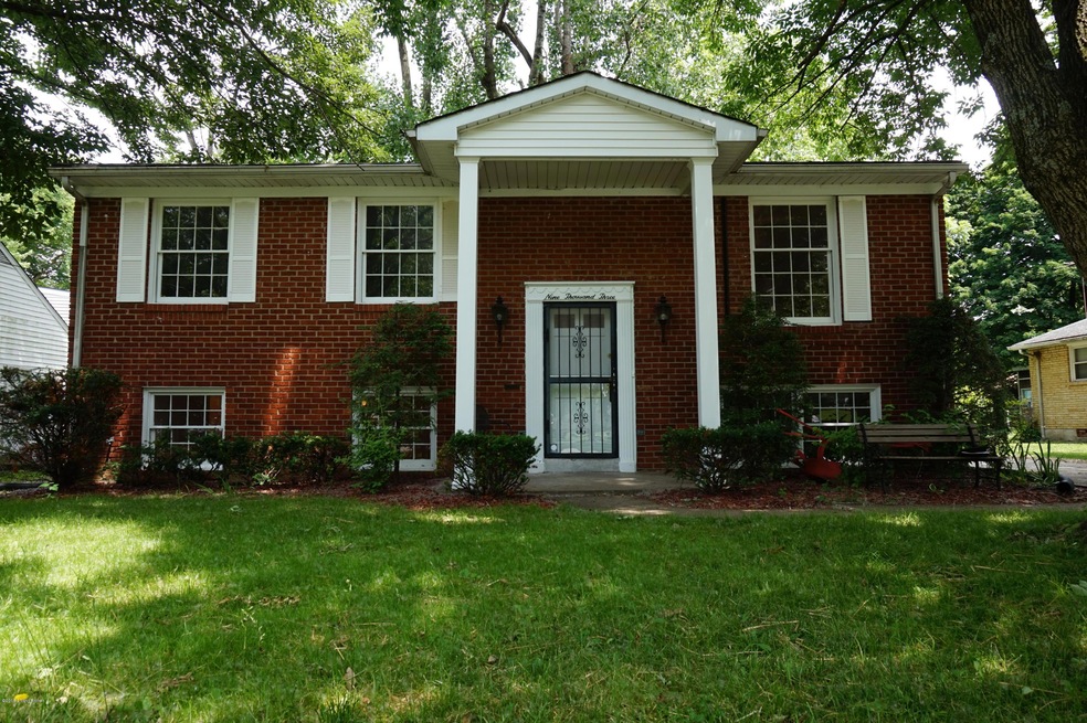 9003 Cinderella Ln, Louisville, KY 40229 - photo 1