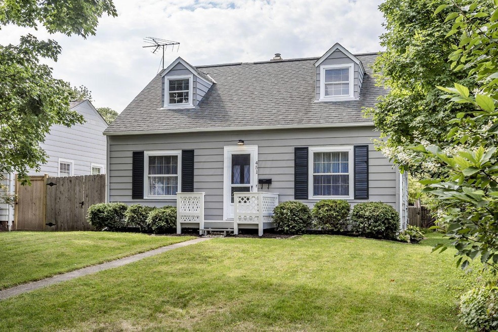 451 E Jeffrey Place, Columbus, OH 43214 - photo 1