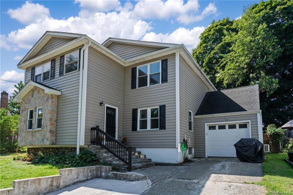 17 Bellevue Rd, Newburgh, NY 12550 - photo 1