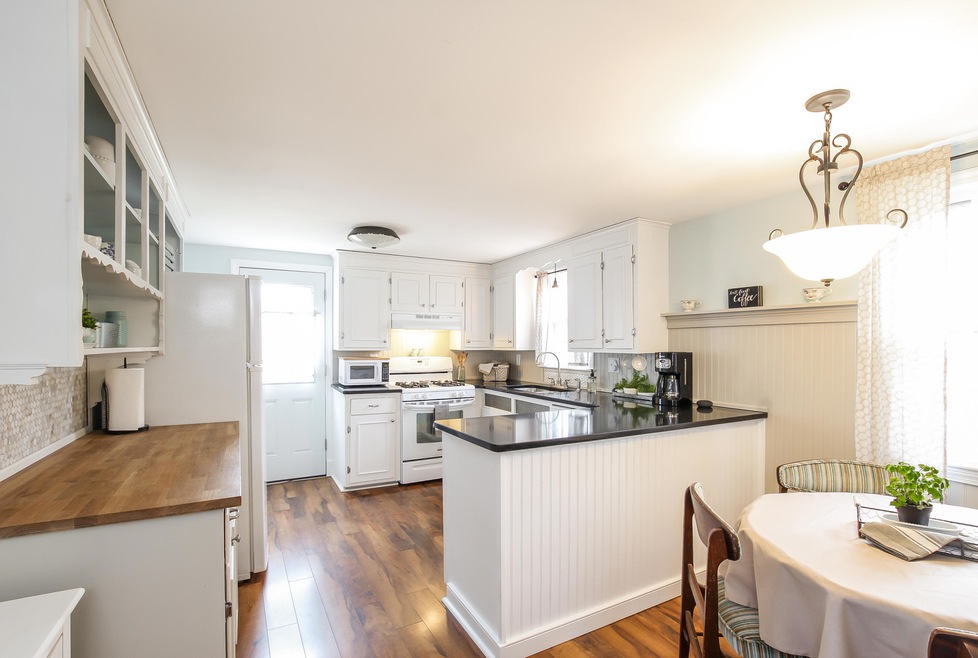 004-photo-kitchen-6862966