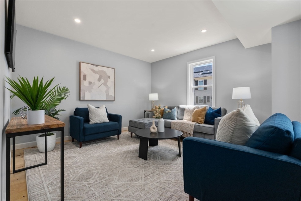 15-17 Harris St unit 1, Salem, MA 01970 - photo 1